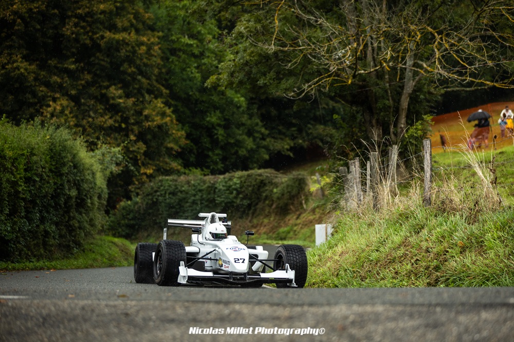 Pour cette saison 2025, David Diebold découvrait le maniement de sa Tatuus Formula Master.