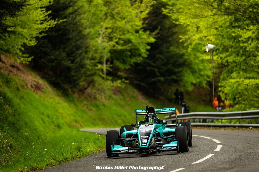 Pour sa première saison sur le CFM Stéphane Maréchal engageait une Formule Renault.