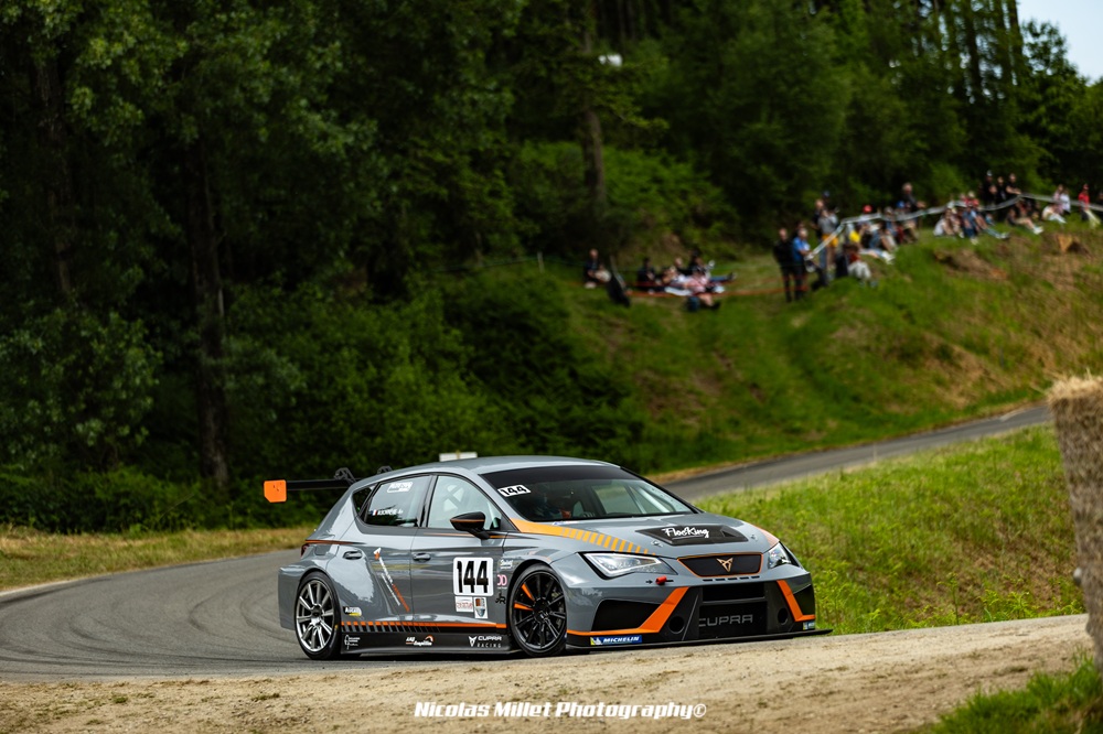 Pour son retour sur le CFM Mickaël Bonnevie avait porté son choix sur une Cupra Léon Supercopa MK3.
